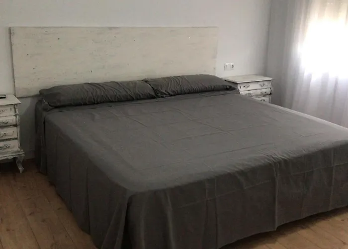 Casa Cesar Martinell 1 *