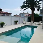 Casa Cesar Martinell 1 Villa