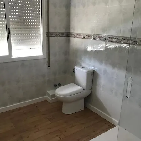 Vila Casa Cesar Martinell 1 *